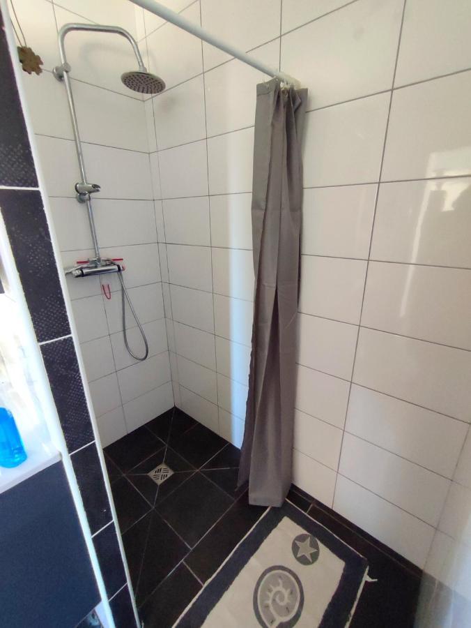 Studio R Homps Homps  Extérieur photo