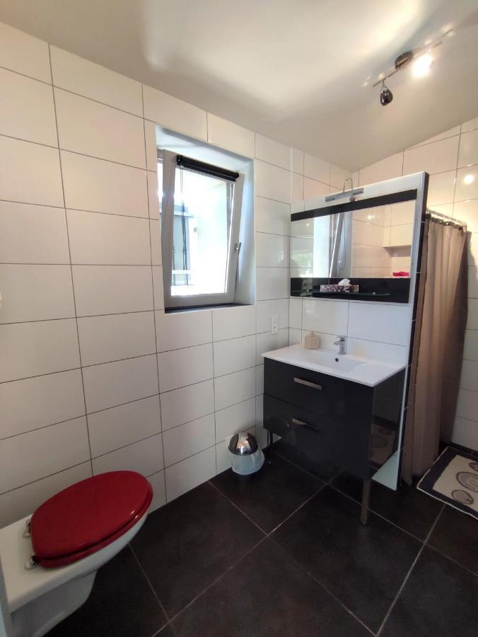 Studio R Homps Homps  Extérieur photo